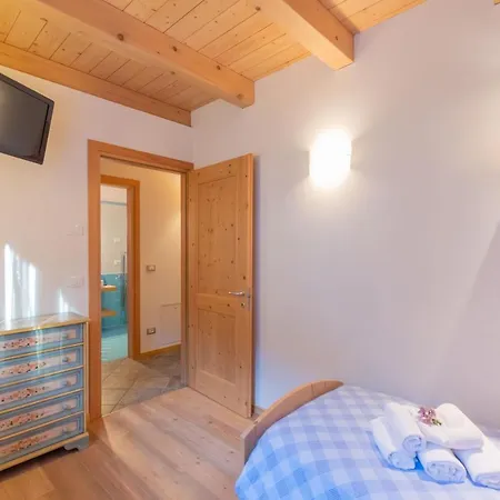 Edelweiss Apart Otel 3*