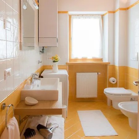 Edelweiss Lejlighedshotel Alleghe
