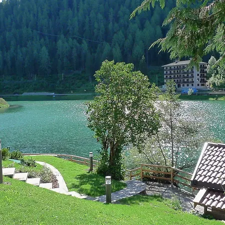Aparthotel Edelweiss Alleghe